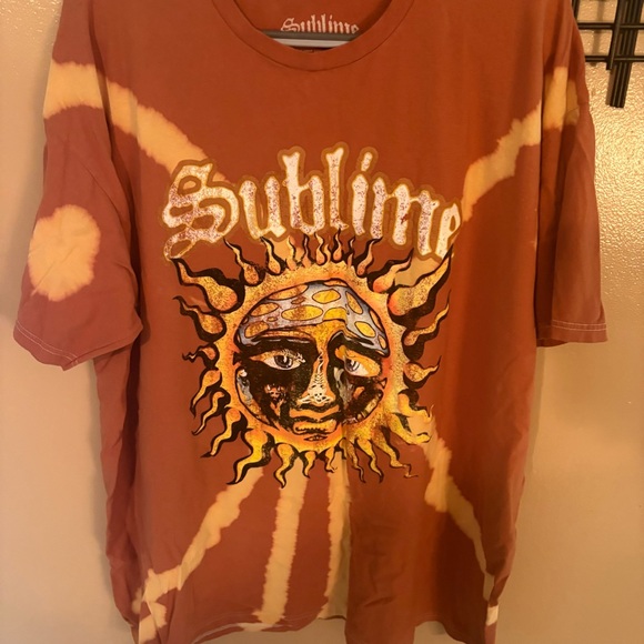 Hot Topic Sublime distressed tee size XXL EUC - Picture 1 of 5